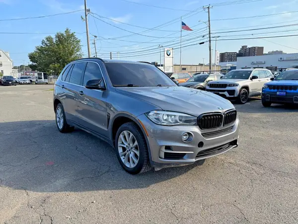 5UXKR0C52G0U10569 2016 BMW X5 - Image 1