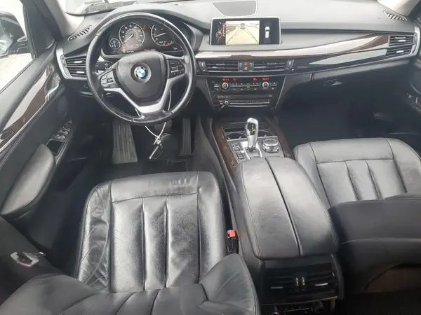 5UXKR0C52G0U11043 2016 BMW X5 - Image 8
