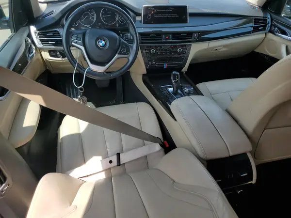 5UXKR0C52G0U47945 2016 BMW X5 - Image 8
