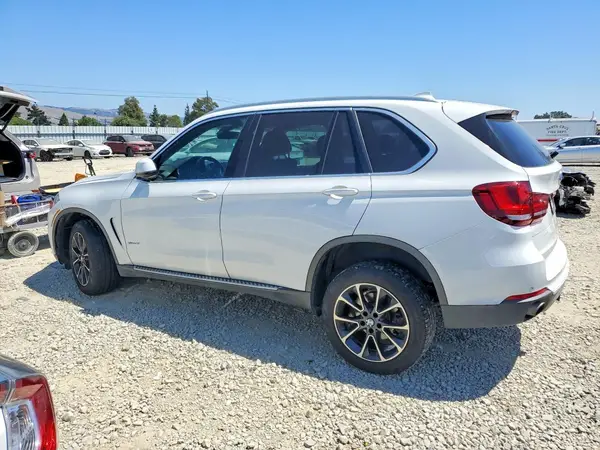 5UXKR0C52H0U50684 2017 BMW X5 - Image 2