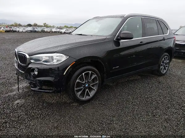 5UXKR0C52H0U52712 2017 BMW X5 - Image 2
