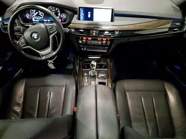 5UXKR0C52H0V49666 2017 BMW X5 - Image 8