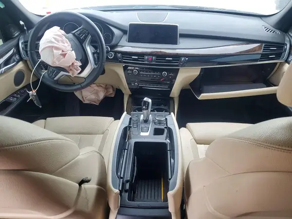 5UXKR0C52H0V65835 2017 BMW X5 - Image 8