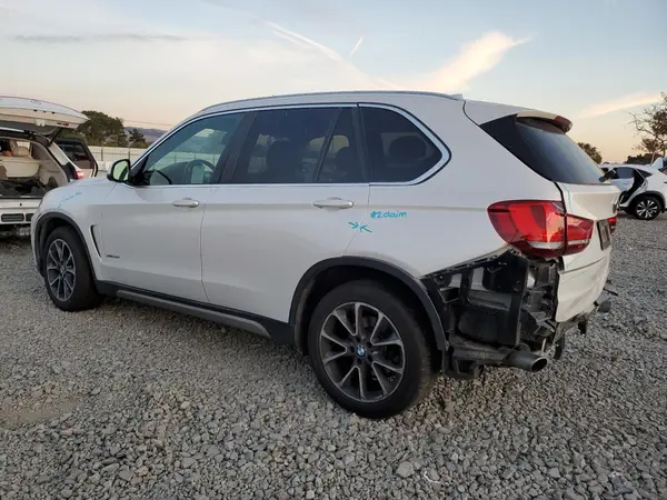 5UXKR0C52H0V66015 2017 BMW X5 - Image 2