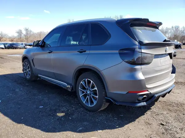 5UXKR0C52H0V66337 2017 BMW X5 - Image 2