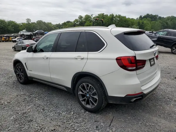 5UXKR0C52J0X83750 2018 BMW X5 - Image 2