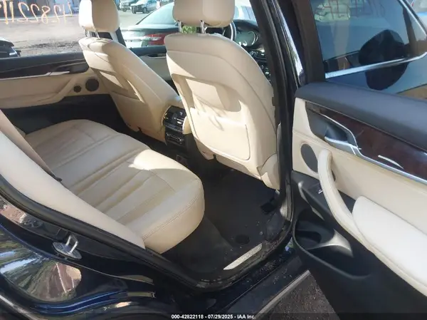5UXKR0C52J0X84395 2018 BMW X5 - Image 8