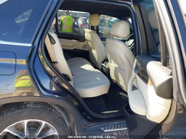 5UXKR0C52J0X87961 2018 BMW X5 - Image 8
