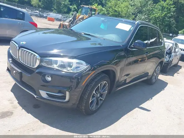 5UXKR0C52J0X89340 2018 BMW X5 - Image 2