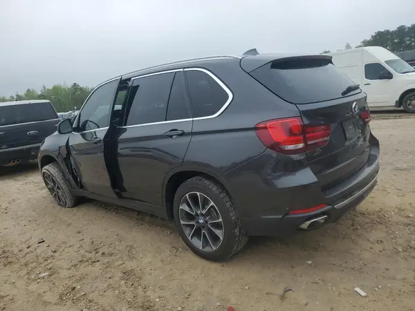 5UXKR0C52J0X90438 2018 BMW X5 - Image 2