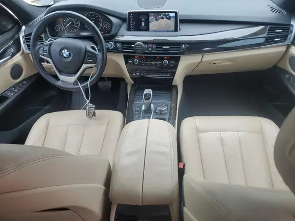 5UXKR0C52J0X90438 2018 BMW X5 - Image 8