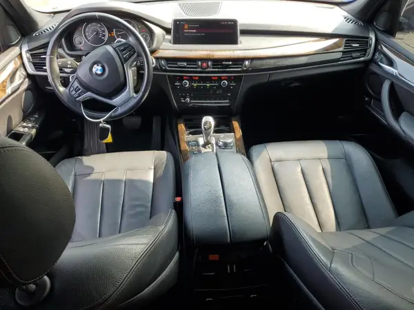 5UXKR0C52J0X91055 2018 BMW X5 - Image 8