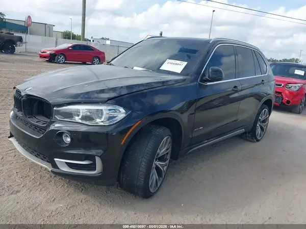5UXKR0C52J0X92447 2018 BMW X5 - Image 2