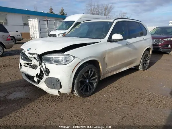 5UXKR0C52J0X94201 2018 BMW X5 - Image 2
