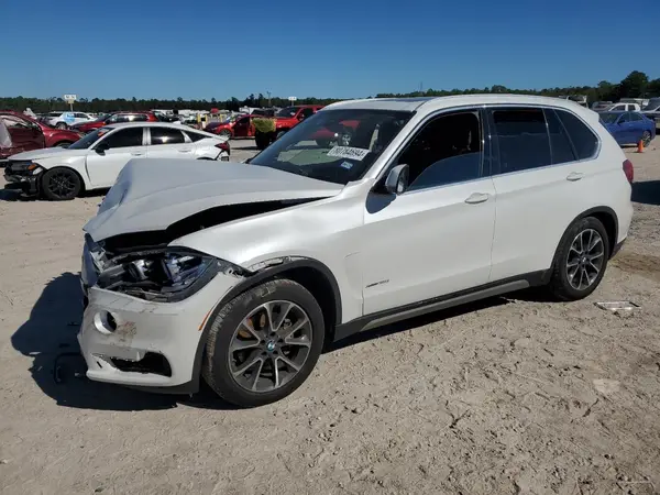 5UXKR0C52J0X97860 2018 BMW X5 - Image 1