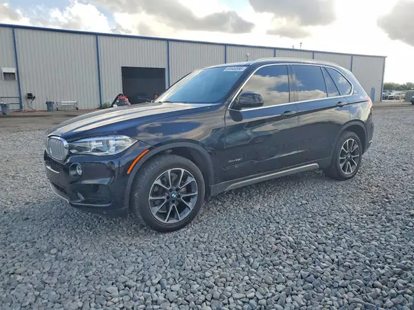 5UXKR0C52J0X99477 2018 BMW X5 - Image 1