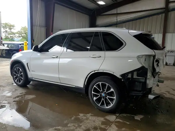 5UXKR0C52J0X99690 2018 BMW X5 - Image 2