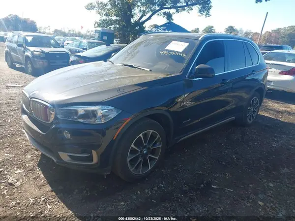 5UXKR0C52J0Y02085 2018 BMW X5 - Image 2