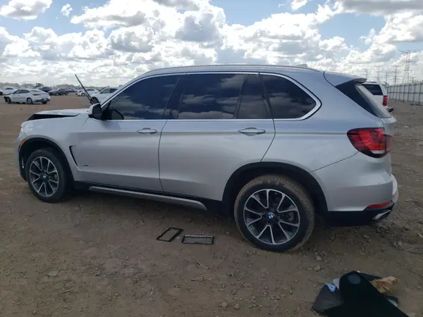 5UXKR0C52J0Y03138 2018 BMW X5 - Image 2