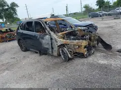 5UXKR0C52J0Y03463 2018 BMW X5