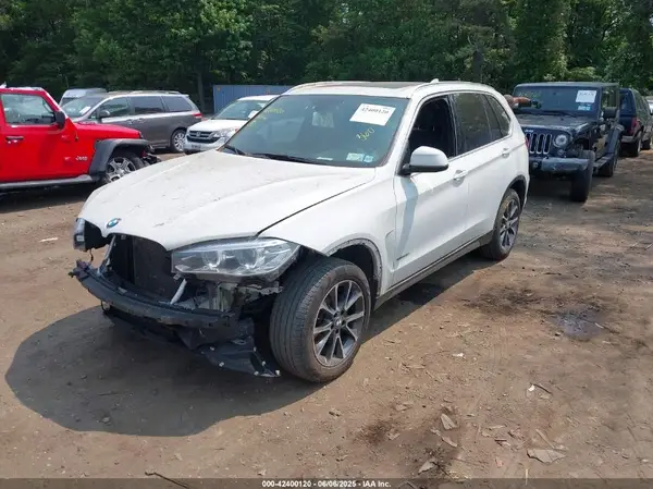 5UXKR0C52JL076310 2018 BMW X5 - Image 2