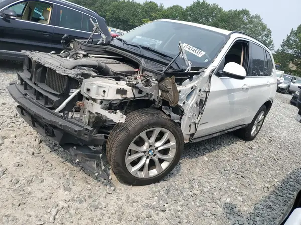 5UXKR0C53G0P19497 2016 BMW X5 - Image 1