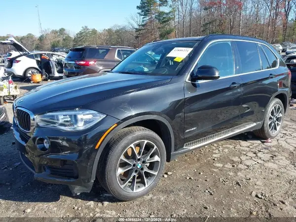 5UXKR0C53G0P20164 2016 BMW X5 - Image 2