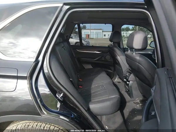5UXKR0C53G0P21430 2016 BMW X5 - Image 8