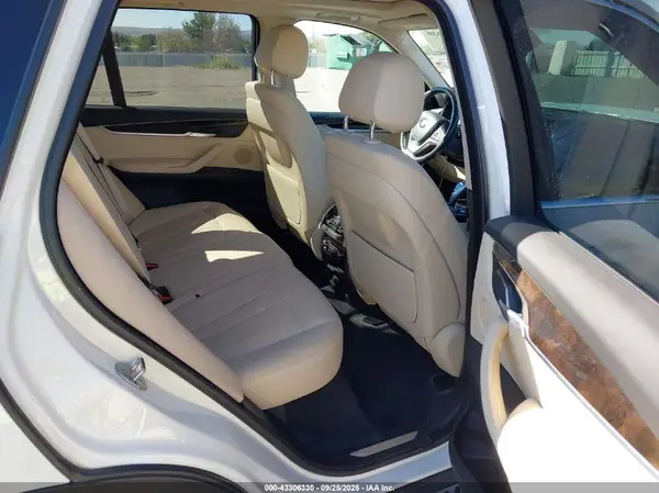 5UXKR0C53G0P23923 2016 BMW X5 - Image 8