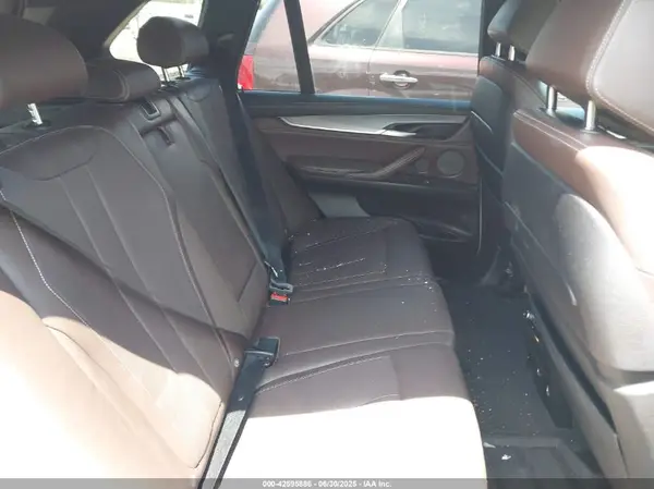 5UXKR0C53G0P26210 2016 BMW X5 - Image 8