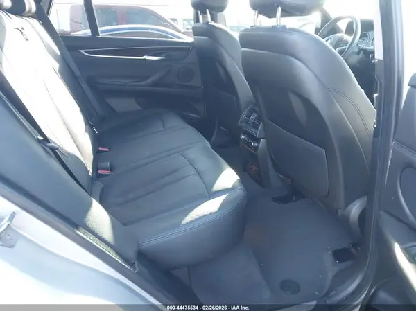 5UXKR0C53G0P27227 2016 BMW X5 - Image 8
