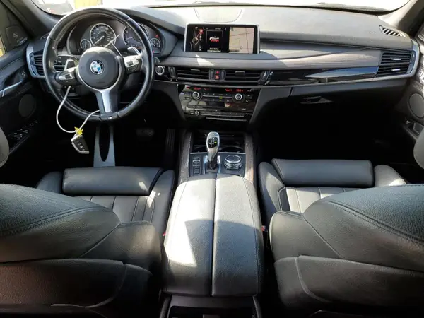 5UXKR0C53G0P27910 2016 BMW X5 - Image 8