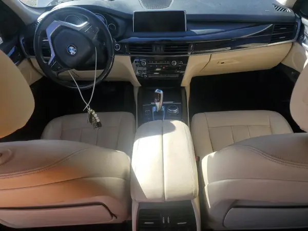 5UXKR0C53G0P30287 2016 BMW X5 - Image 8
