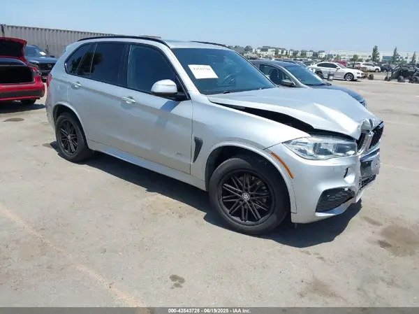 5UXKR0C53G0P30466 2016 BMW X5 - Image 1