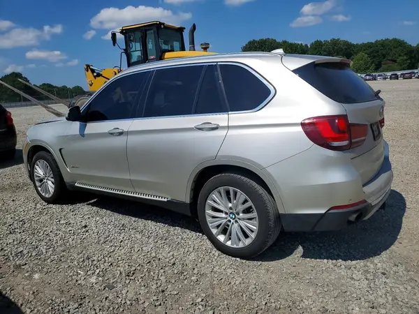 5UXKR0C53G0P33786 2016 BMW X5 - Image 2