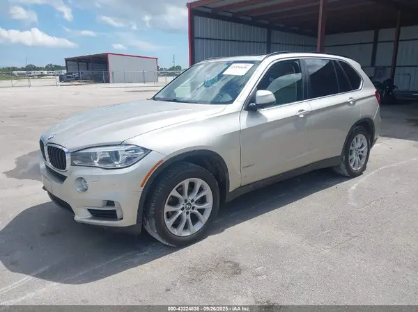 5UXKR0C53G0P34114 2016 BMW X5 - Image 2