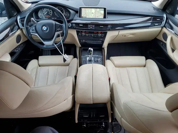 5UXKR0C53G0P34338 2016 BMW X5 - Image 8
