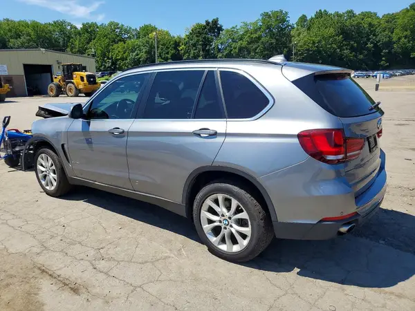 5UXKR0C53G0S89390 2016 BMW X5 - Image 2