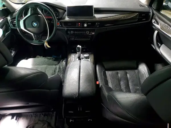 5UXKR0C53G0S90927 2016 BMW X5 - Image 8