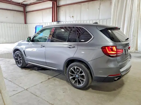 5UXKR0C53G0U12055 2016 BMW X5 - Image 2