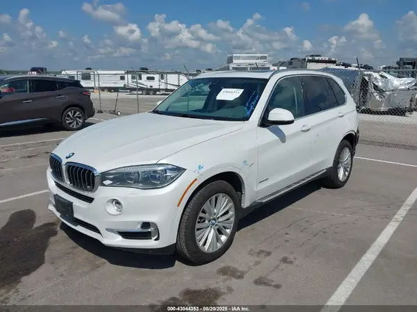 5UXKR0C53G0U12119 2016 BMW X5 - Image 2