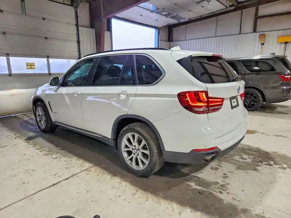 5UXKR0C53G0U48439 2016 BMW X5 - Image 2