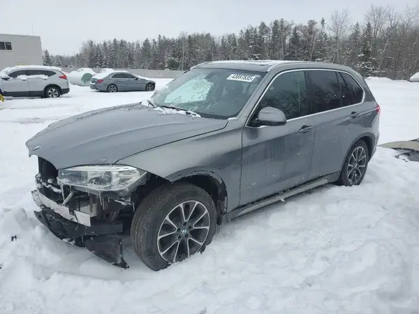5UXKR0C53G0U49123 2016 BMW X5 - Image 1