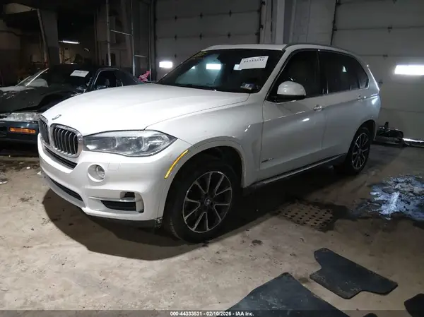 5UXKR0C53H0V64953 2017 BMW X5 - Image 2
