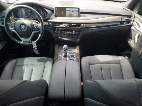 5UXKR0C53J0X86463 2018 BMW X5 - Image 8