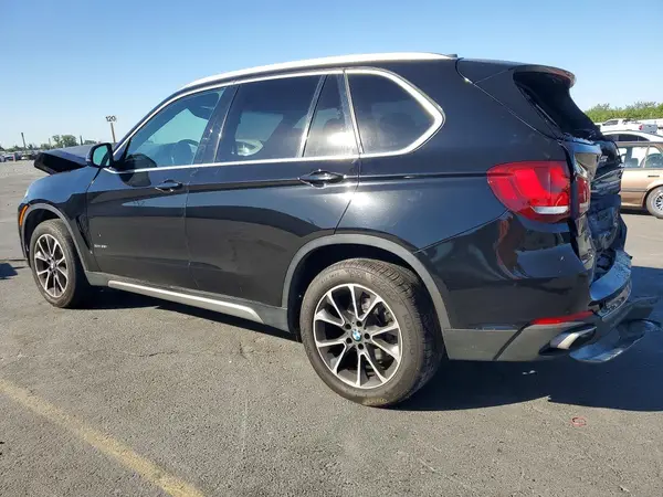 5UXKR0C53J0X86477 2018 BMW X5 - Image 2