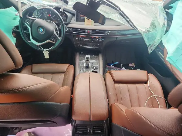 5UXKR0C53J0X88746 2018 BMW X5 - Image 8