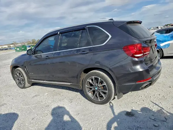 5UXKR0C53J0X89802 2018 BMW X5 - Image 2