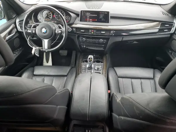 5UXKR0C53J0X90562 2018 BMW X5 - Image 8