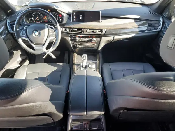 5UXKR0C53J0X91288 2018 BMW X5 - Image 8